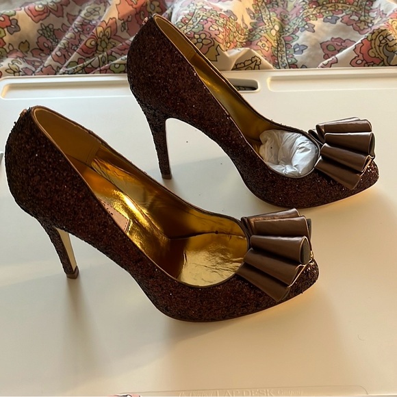 NWT Ted Baker London “Mayter” Closed Toe Brown Glitter Pumps *Price Firm* - Picture 5 of 7